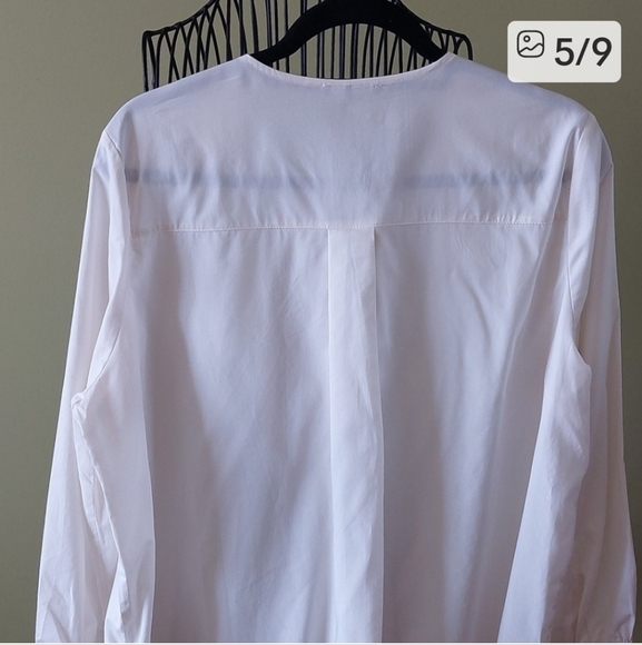 Elegant Cream Ruffle Blouse - Picture 5 of 9